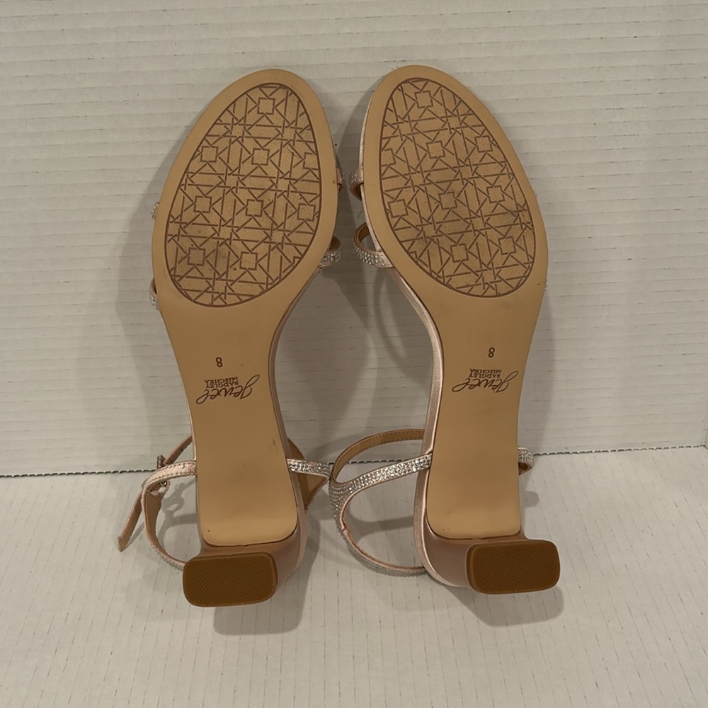Jewel by Badgley Mischka Strappy Block Heel Sandals – Size 8 – NWOT - Picture 6 of 9
